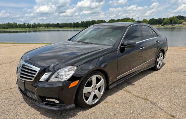2011 Mercedes-Benz E 350 Sedan